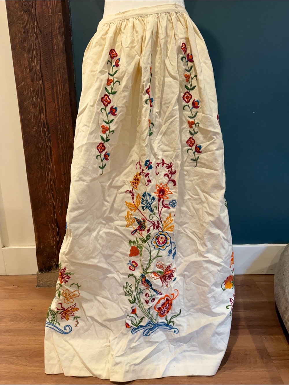 Embroidered Cream Maxi Skirt with Floral Motif